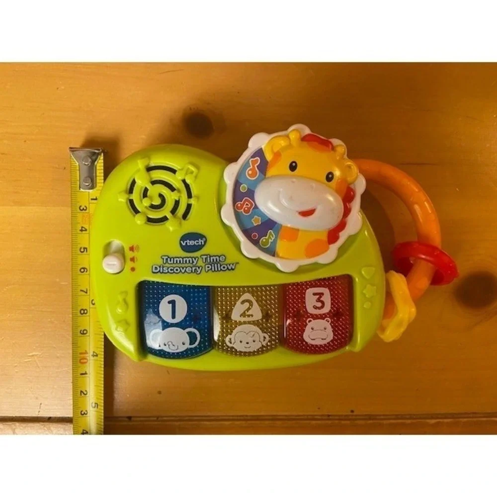 VTech Tummy Time Discovery Pillow Replacement Toy Giraffe Music Lights Working
